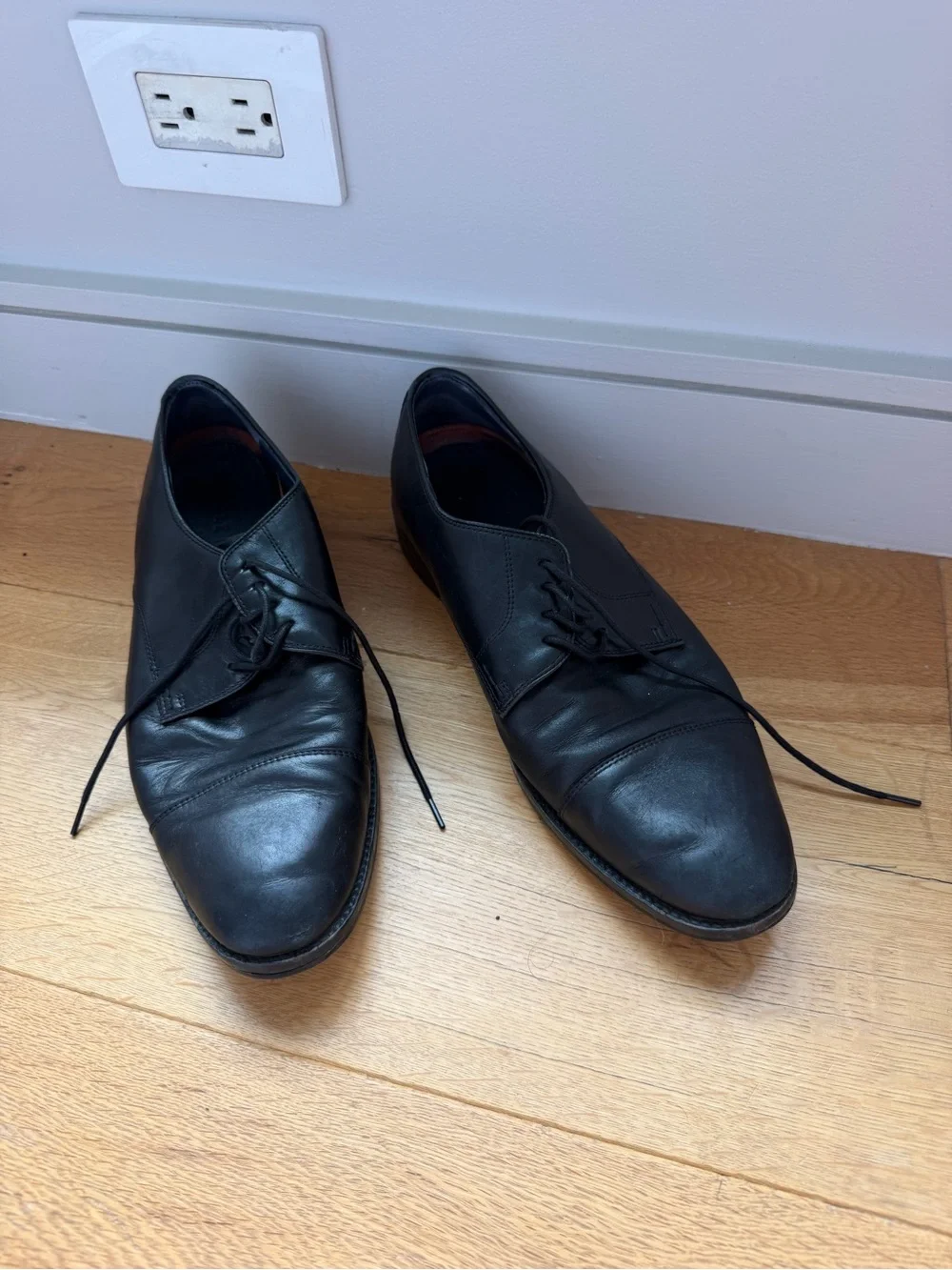 Cole Haan Black Leather Derby Dress Shoes